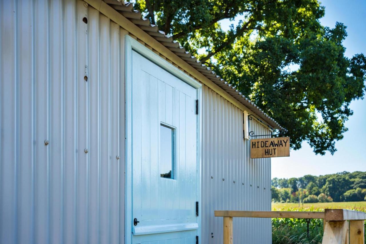 The Hideaway Hut - 1 Bed Shepherds Hut - Hereford Apartment Exterior photo